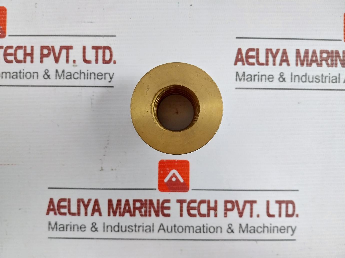 Lot Of 2X 17169 X143 Flange Bushing/Plug