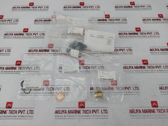 1763460-04 Service Kit 1762014-01 Vacuum Breaker 1762691-01 Spare Set 1763463-03 Washer 223403-17 O-ring