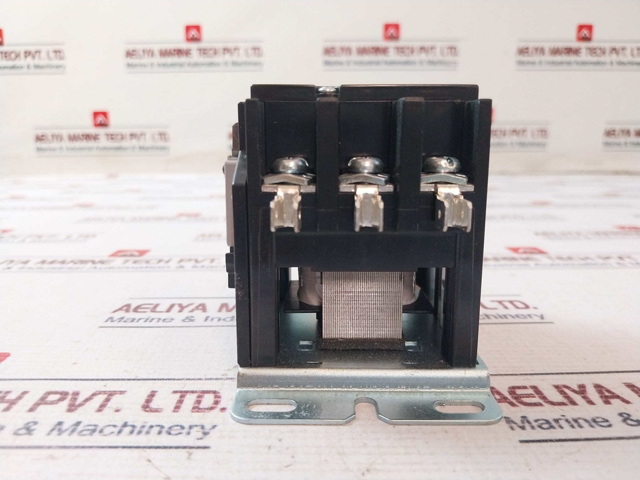 Eaton Xtcddp3P30 Ac Magnetic Contactor 40 Amp 380V 50/60Hz