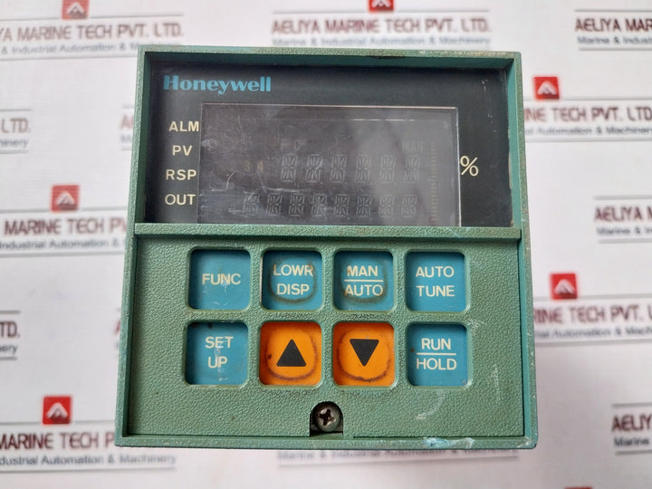Honeywell Udc 3000 Digital Controller Module Dc3002-0-000-1-00-0111 60Hz 10Va