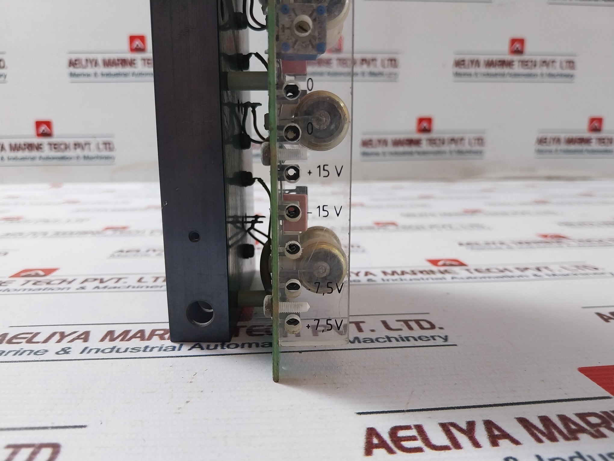 Kmw 582781 Printed Circuit Board