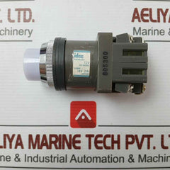 18V 2W Brand Idec 50-60 Hz Push Button Switch- 600V
