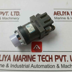 18V 2W Brand Idec 50-60 Hz Push Button Switch- 600V