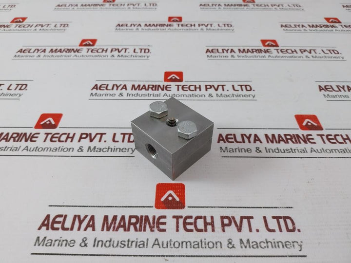 1E8033000A2 Stem Connector, Stainless Steel
