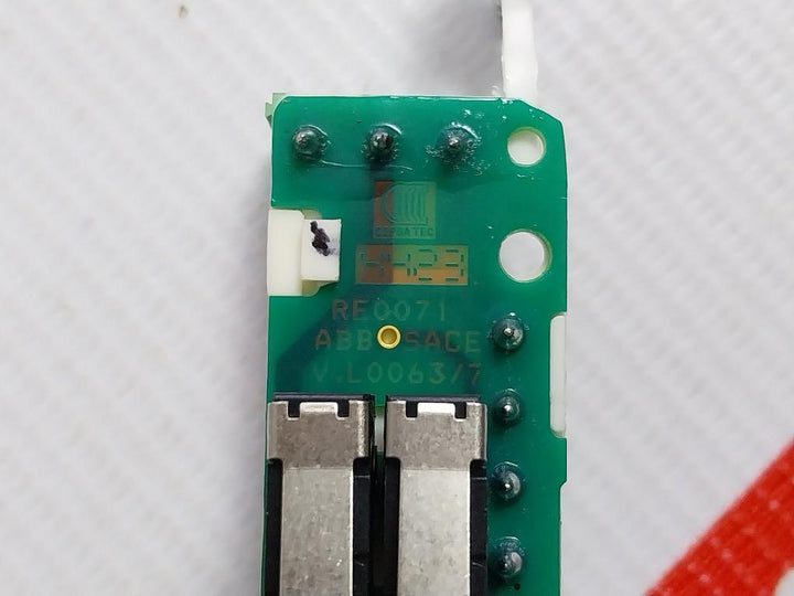 1Sda051369R1 Changeover Auxiliary Contact F/ Mccb 250Vac/Dc Abb