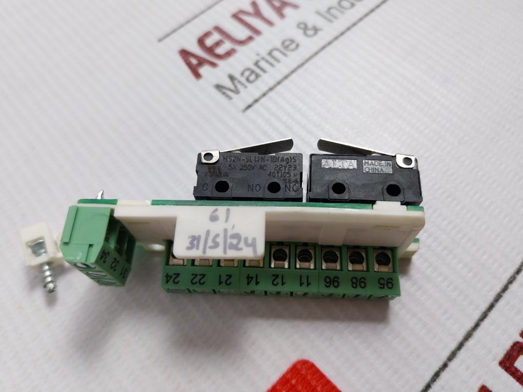 1Sda051369R1 Changeover Auxiliary Contact F/ Mccb 250Vac/Dc Abb