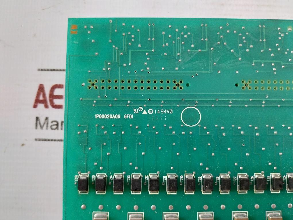1p00158a03 3lsw Printed Circuit Board Kcl-8-94v-0 Rev: 09 Tmn061615 Rev: 01