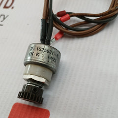 2-1625931-8 Rotary Potentiometer Te Connectivity