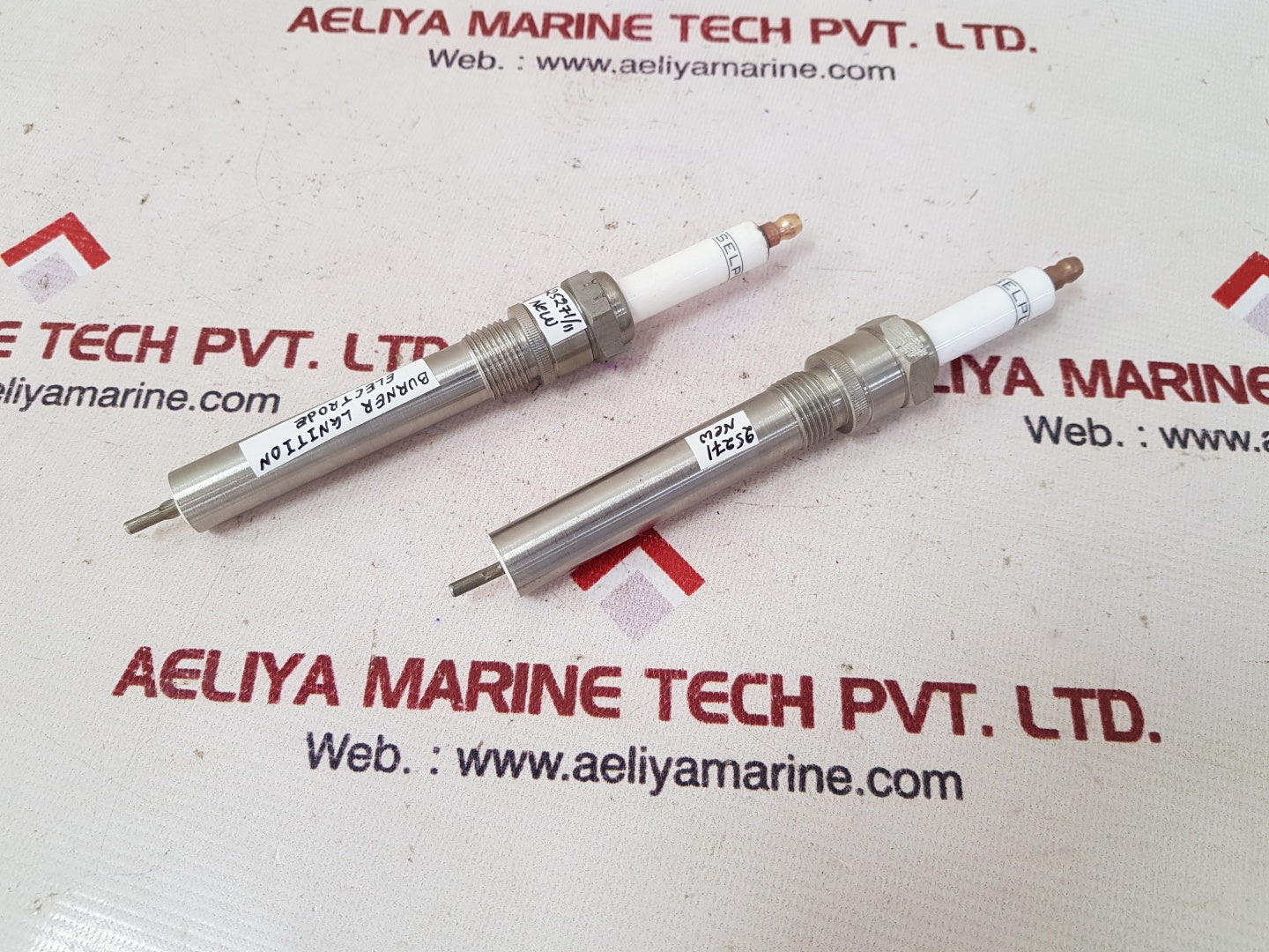 Selplan burner ignition electrode