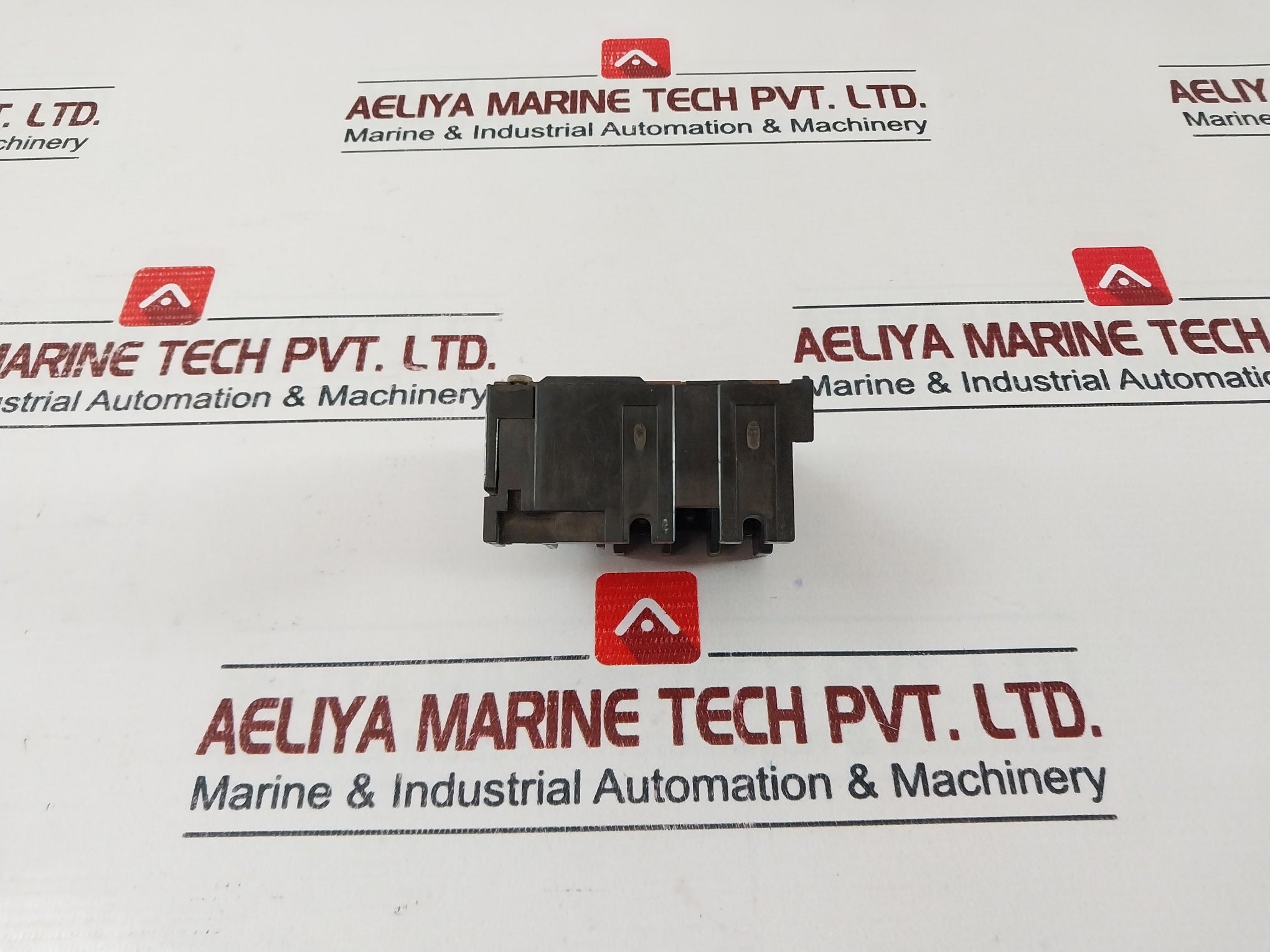 Toshiba R-20 Overload Relay 3A Ac 600V