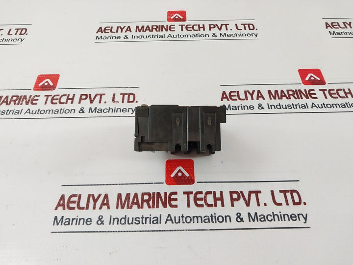 Toshiba R-20 Overload Relay 3A Ac 600V