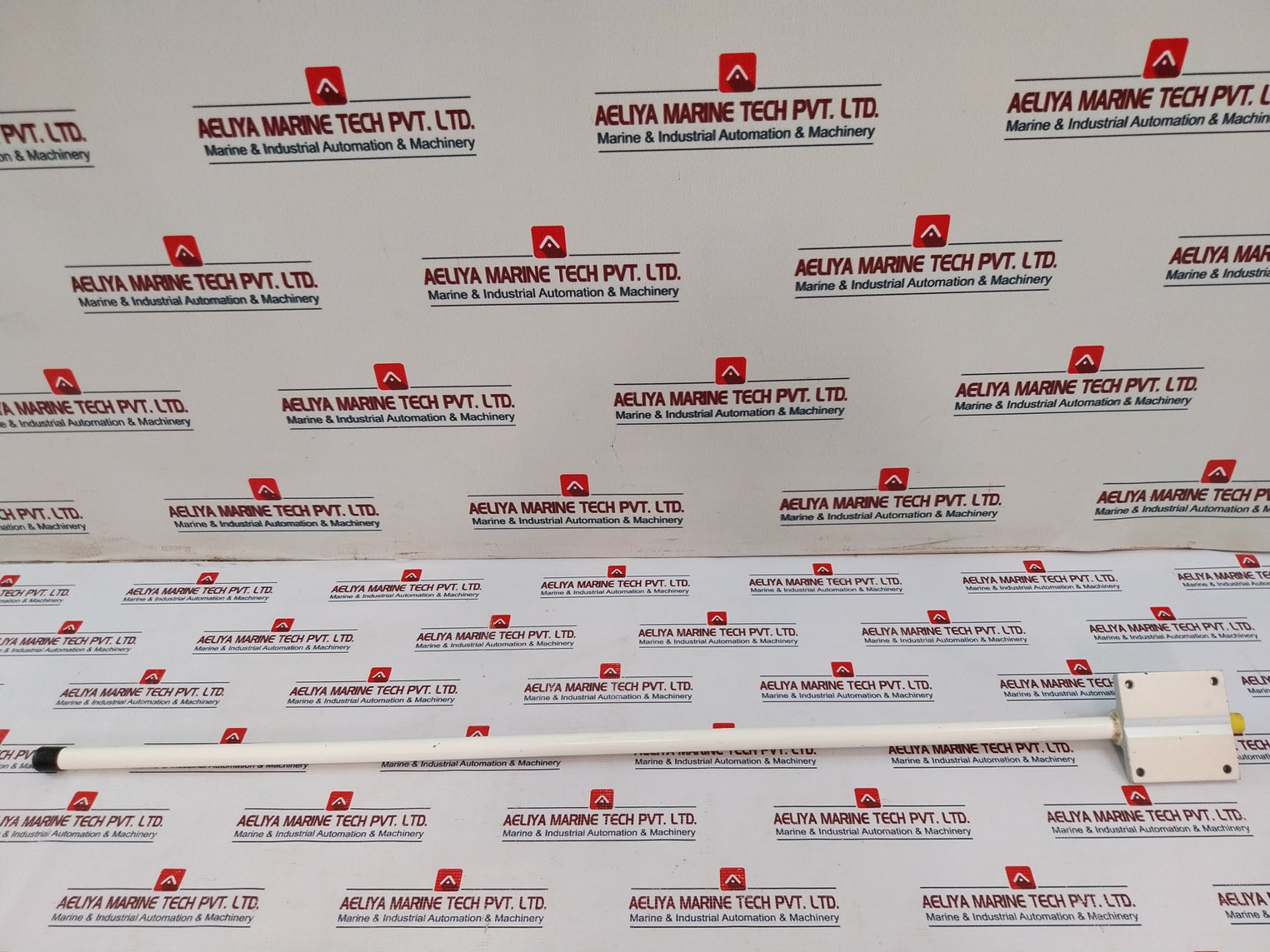 Comrod Ar 10 A/Mf Antenna