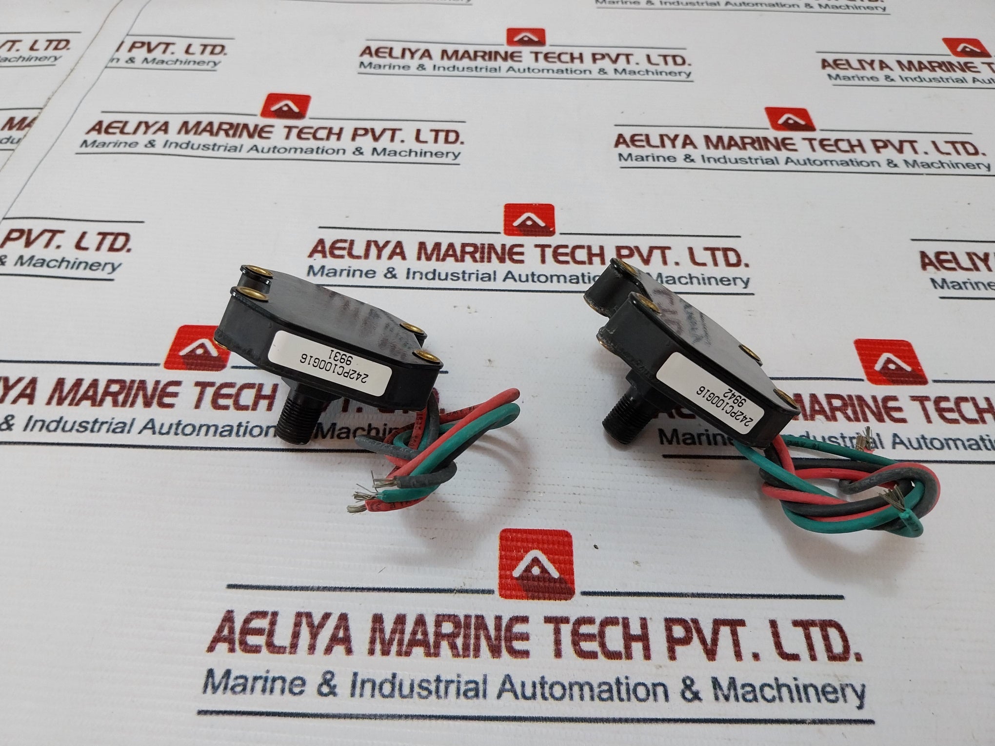 Honeywell 242Pc100G16 Micro Switch