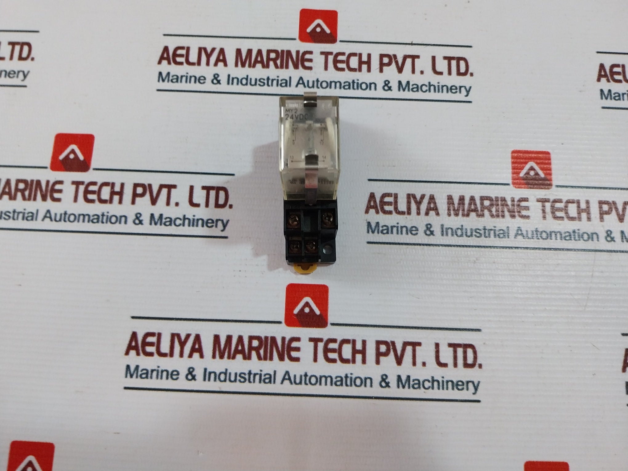 Lot Of 3X Omron My2 Relay With Base 10A 250Vac 30Vdc
