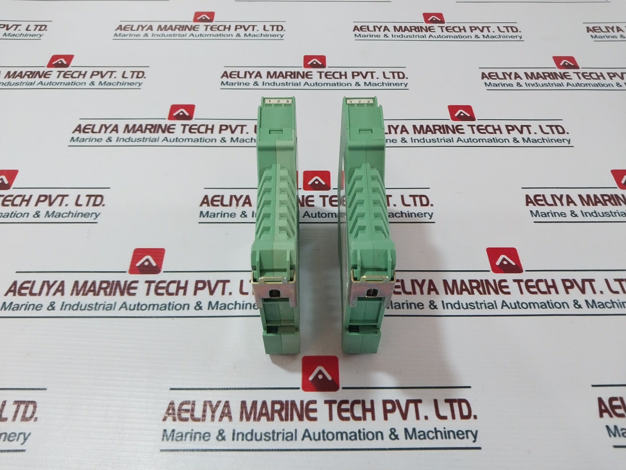 Phoenix Contact Mcr-c-ui-ui-dci Signal Conditioner Converter 18-31.2 Vdc 60Ma