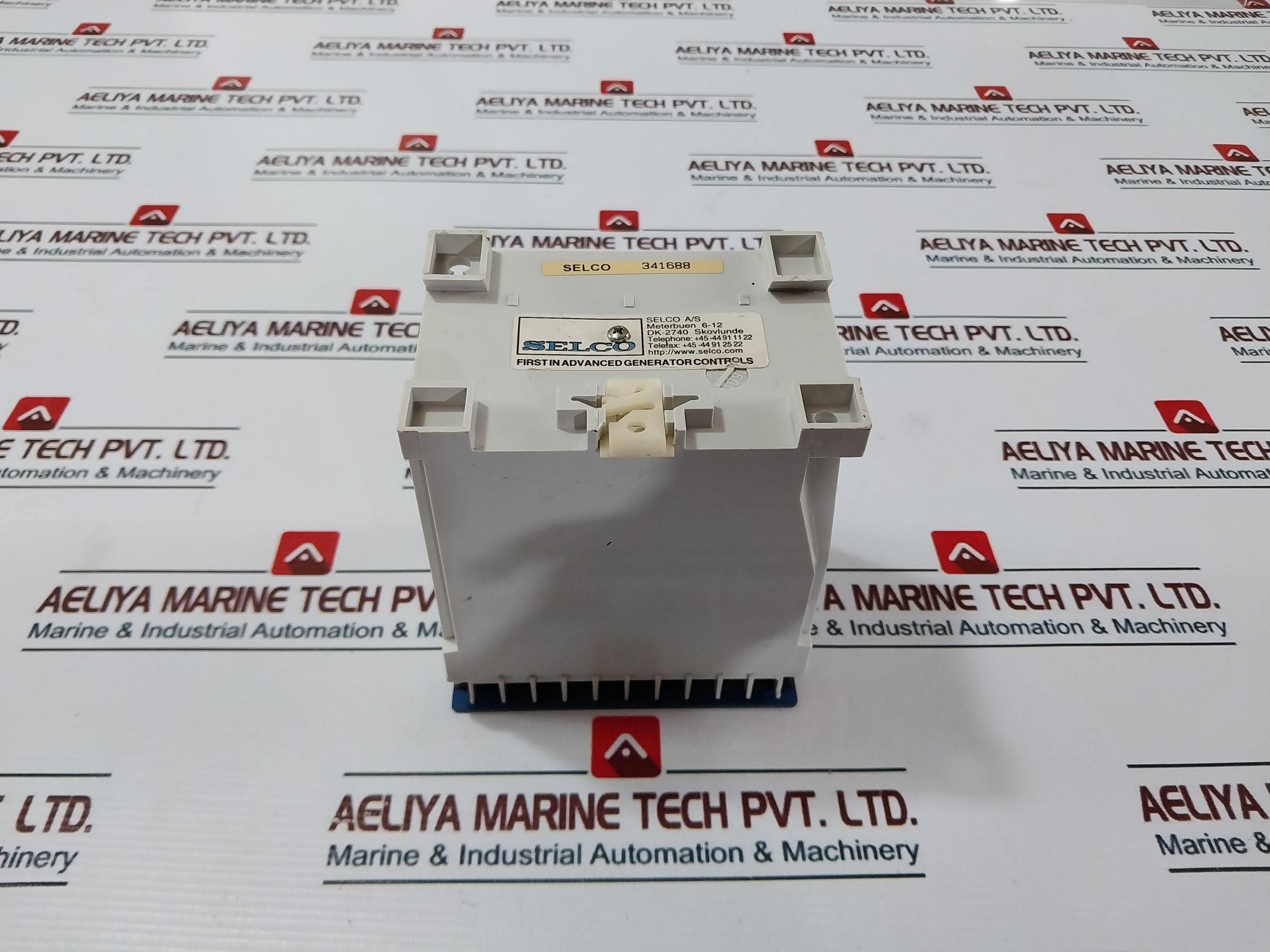 Selco T3000-00 Frequency Relay 220/240 VAC