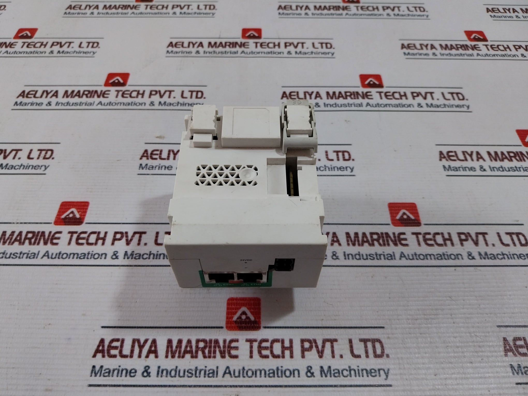 Schneider Electric Lv434010 Interface Module 24Vdc