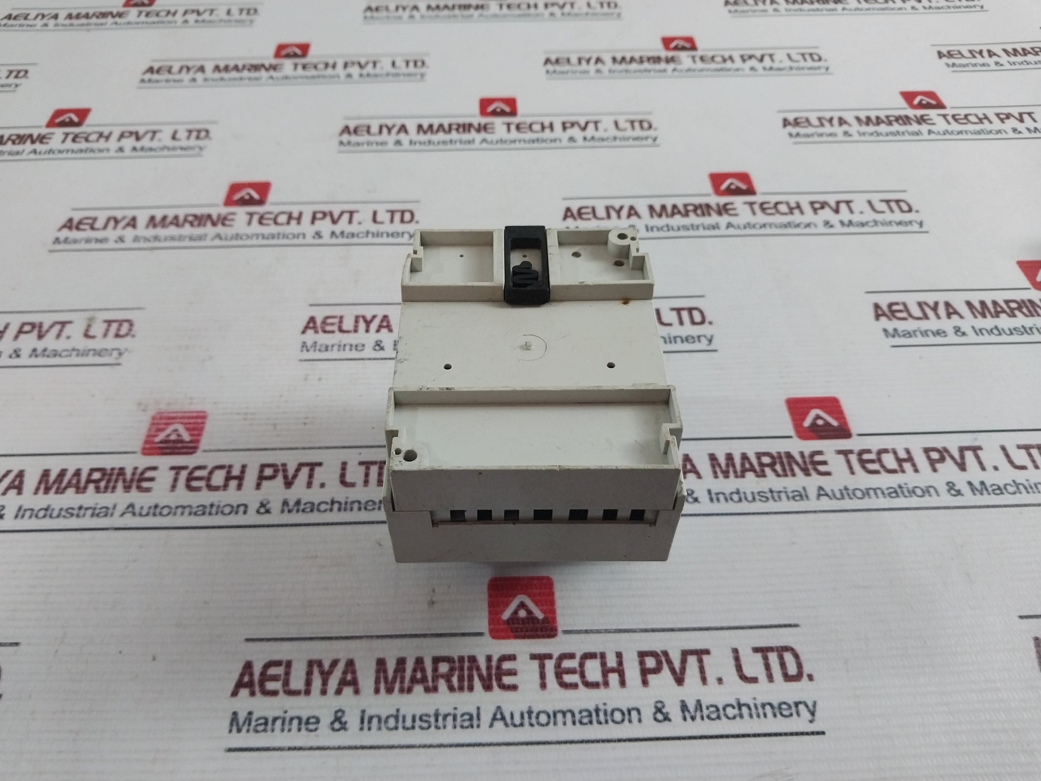 Ime D4U4E Voltage Transducer 110V Dc