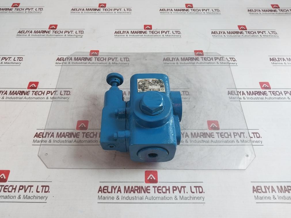 КЛАПАН 20-20-1-111 Hydraulic Valve 878 01 85 21148-75 Uhl4