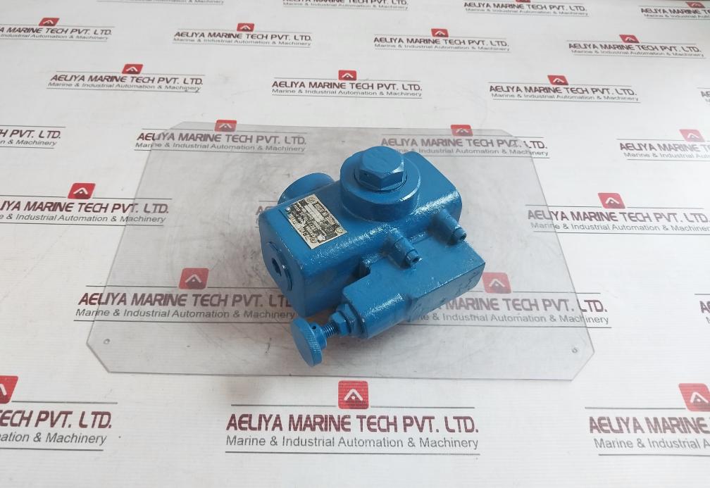 КЛАПАН 20-20-1-111 Hydraulic Valve 878 01 85 21148-75 Uhl4