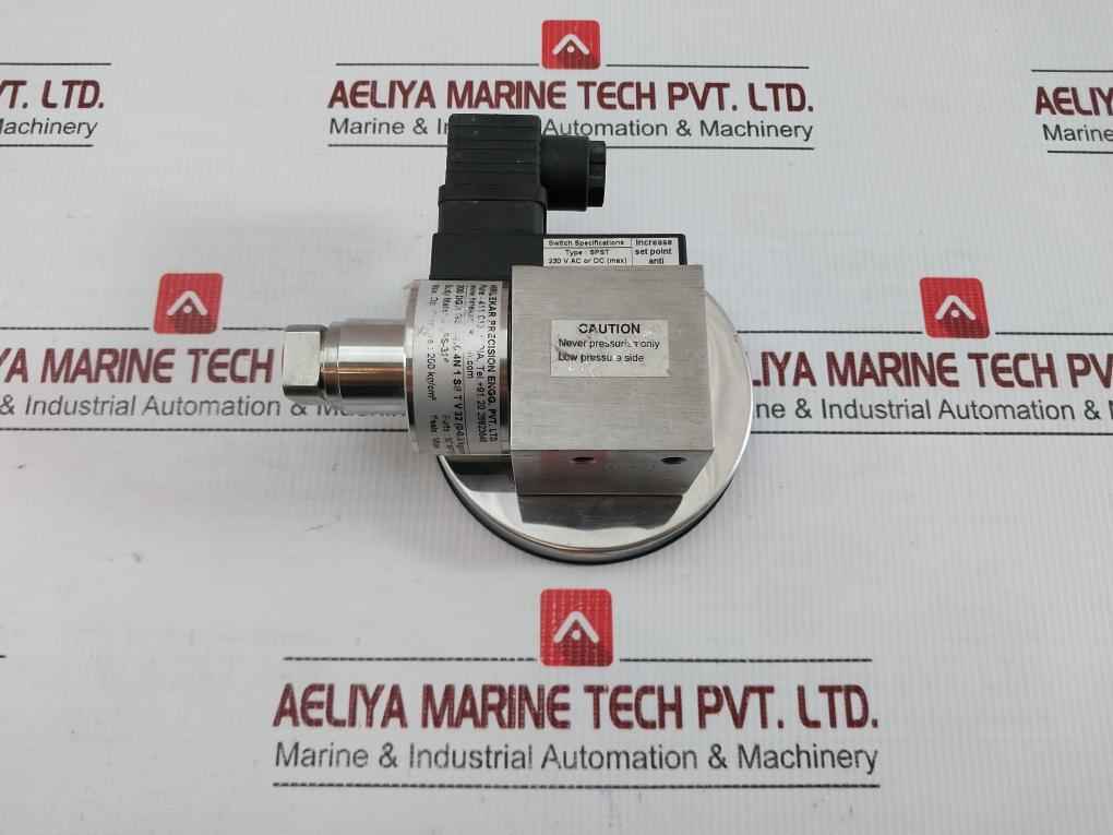 200 Dgr Gs S 4.0 4N 1 Ss T V 32 Differential Pressure Gauge By Hirlekar Precision
