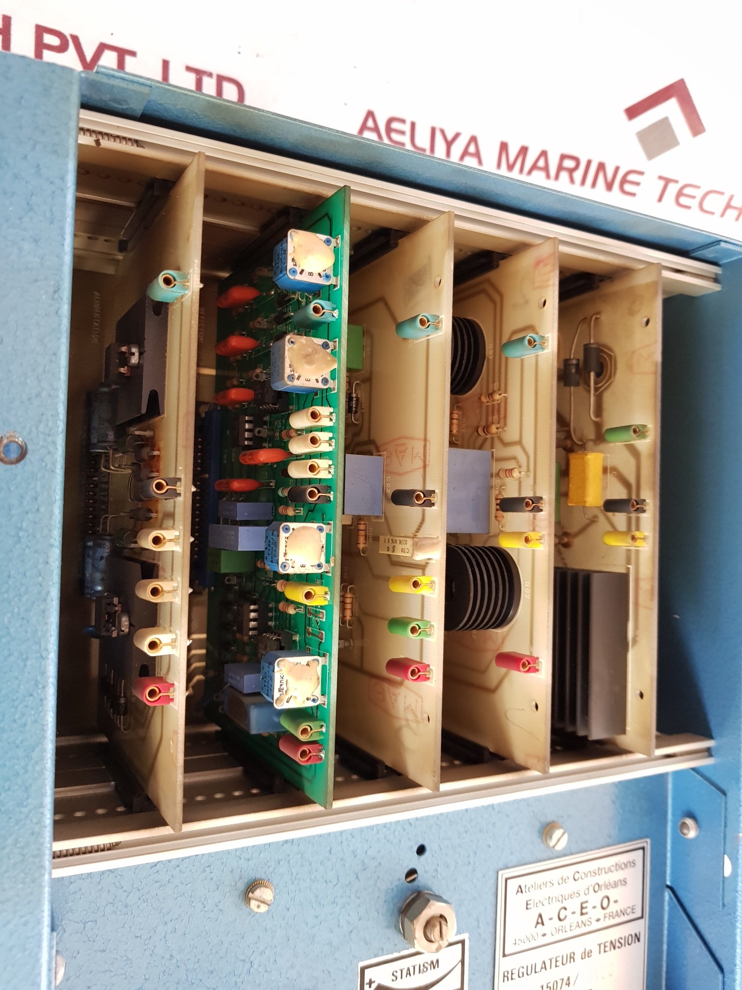 A-c-e-o 15074/1100 Voltage Regulateur De Tension 450V 60Hz