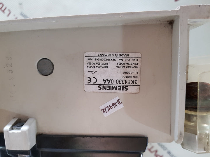 Siemens 3Ke4330-0Aa 3-pole Switch Disconnector 1000V 400A