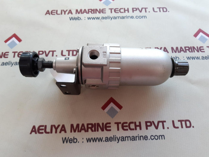 Smc aw211-02b-2-x366 filter regulator