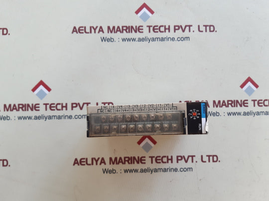 Omron c200h-da002 d/a unit