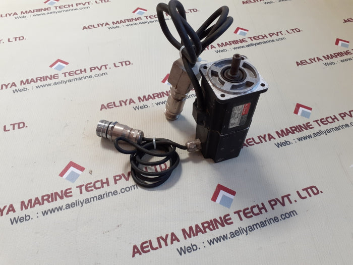 Sanyo denki p50b05010dxx4ze p5 ac servo motor 100w ip55