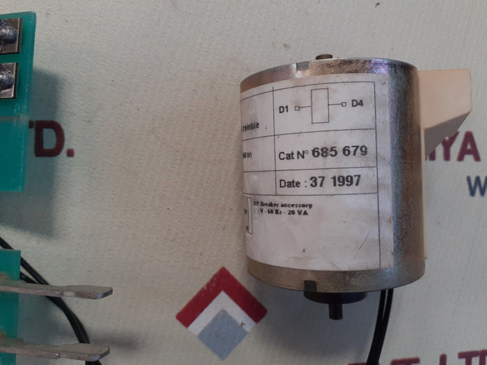 Schneider electric 685 679 undervoltage release foer masterpact circuit breaker 