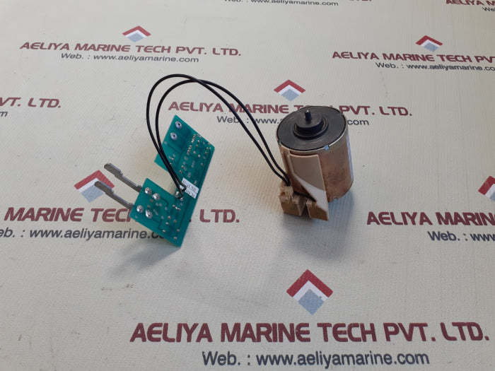 Schneider electric 685 679 undervoltage release foer masterpact circuit breaker 