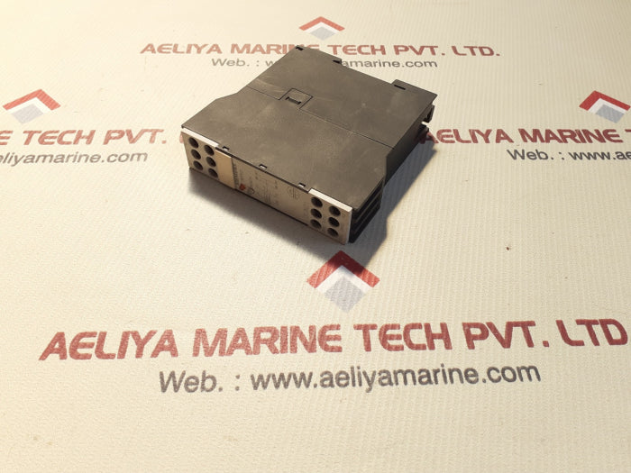 Siemens 3un2100-0an7 thermistor protection relay 220-240v 50/60hz g/9725