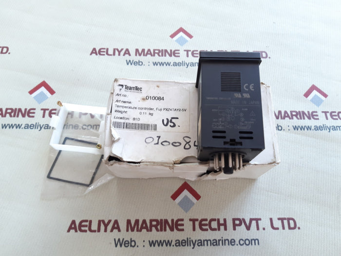 Fuji electric pxz4tay2-5vc26-d digital temperature controller