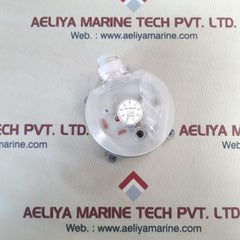 Differential pressure switch 930.85