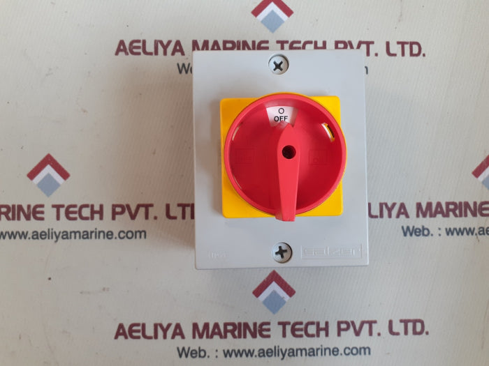 Salzer LB232 32300 B31SM RDYR Load Break Switch 32A 3-Poles