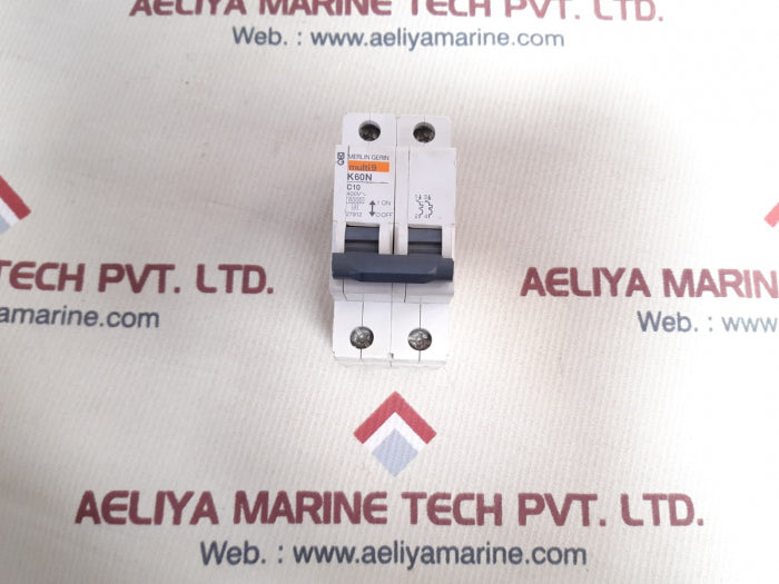 Merlin gerin multi9 k60n c10 circuit breaker