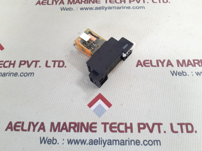 Idec ru2s-c-a110 relay socket