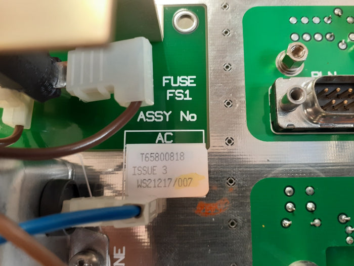 99 109 5852 i/o panel t65800818