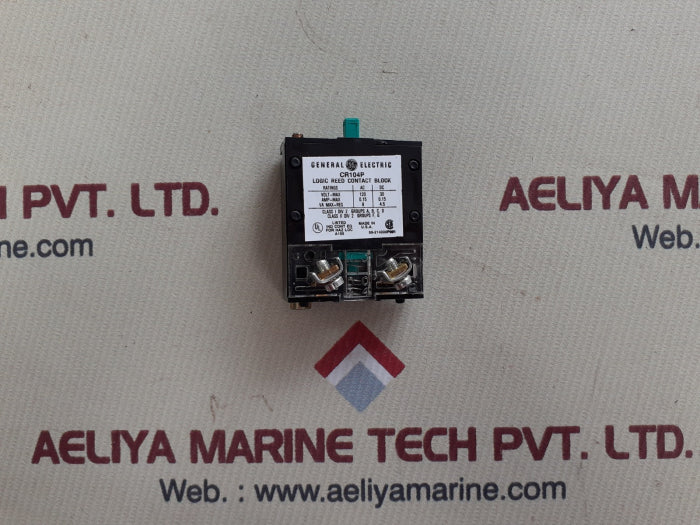 General electric cr104p-sg21b-v2 logic reed contact block