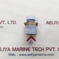 Eao 704.960.0 actuator pb red light
