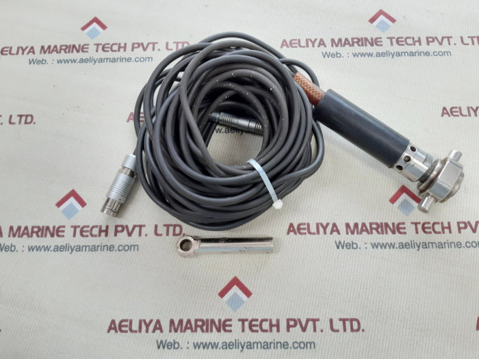Kistler 7613c piezoelectric pressure sensor with adapter