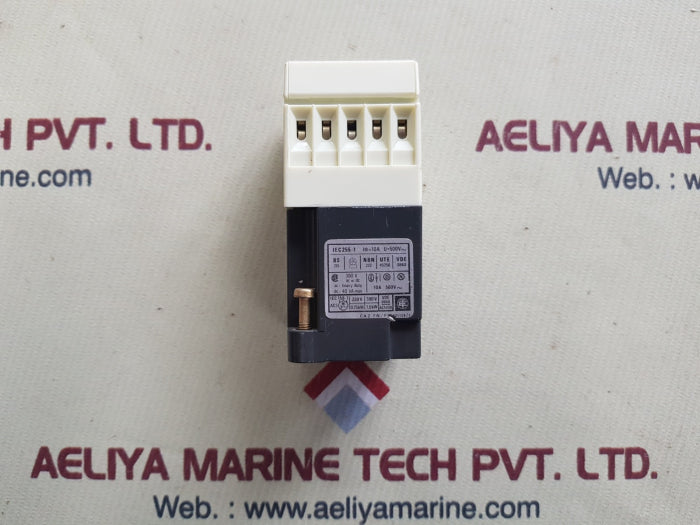 Telemecanique ca2-fn-231 relay 24v dc