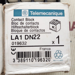 Telemecanique la1 dn22 019632 contact block