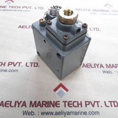 Square D gbw-1 pressure switch ser C New