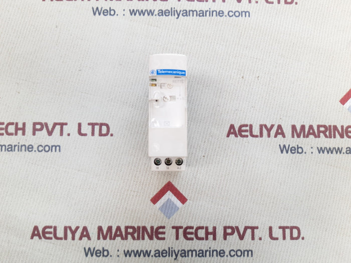 Telemecanique re7tl11bu timer 0.05s-300h