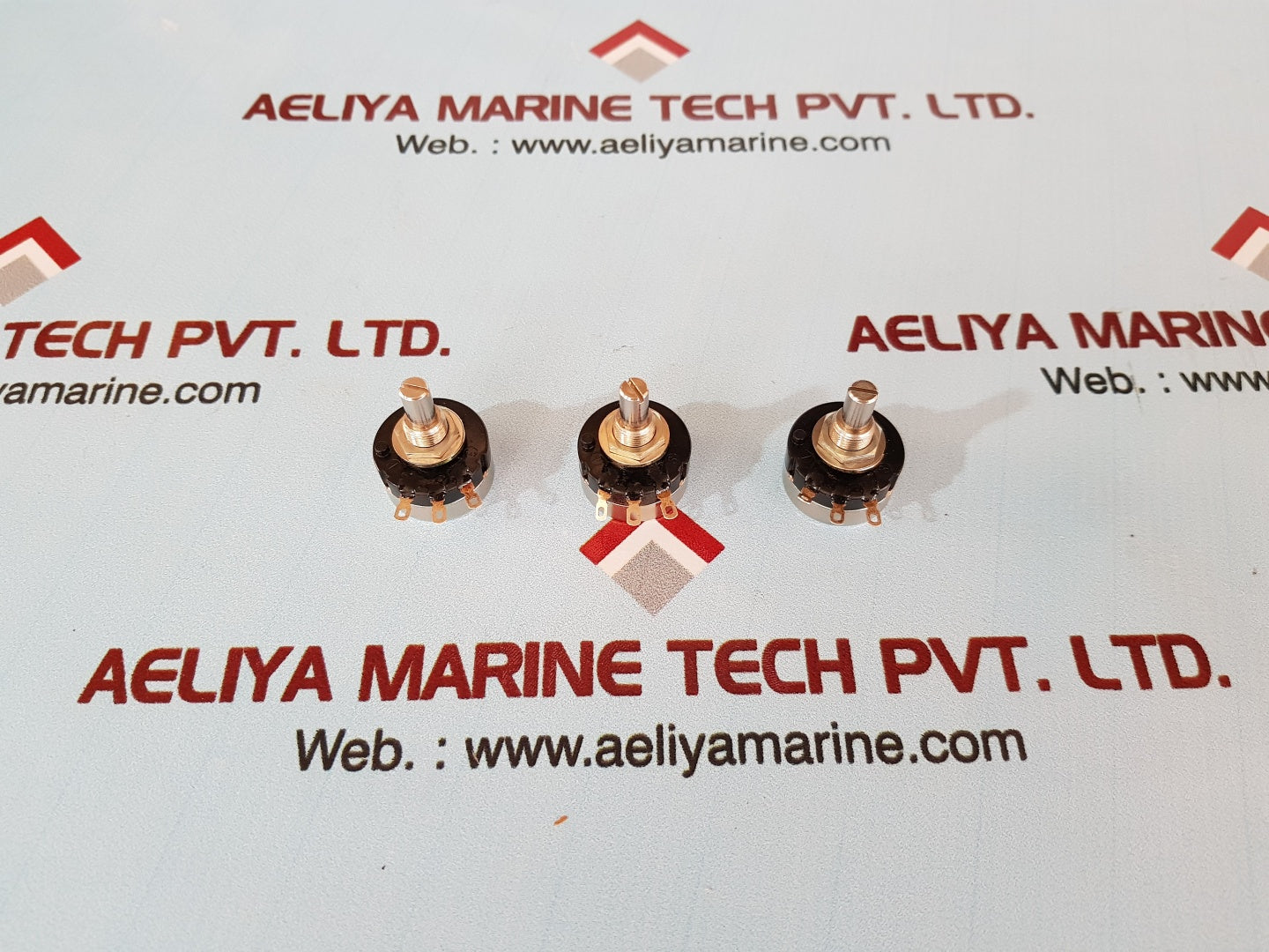 Cosmos Rv24Yn 20S Rotary Potentiometer B301 03 0C