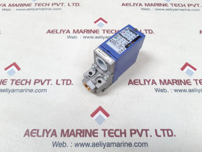 Telemecanique nautilus xml b070d2s11 pressure switch
