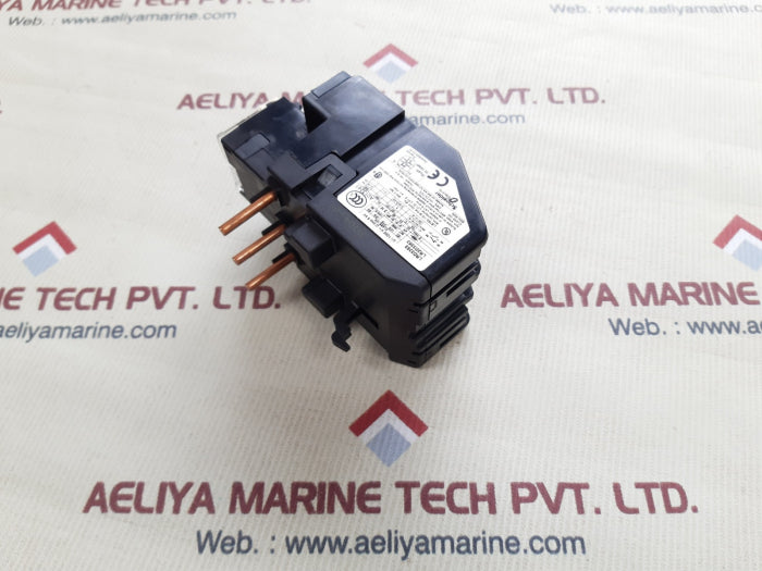 Telemecanique Lrd33 Thermal Overload Relay 23-32 A 690V