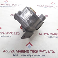 Barksdale d1t-m3ss-gl diffrential pressure switch